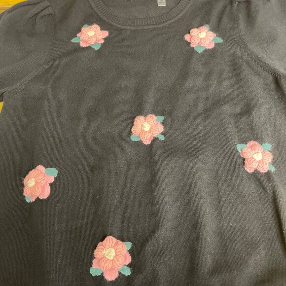 T Tahari Raised 3D Floral Crochet Detail Short Sleeve Sweater Sz LG Puff Sleeve - Picture 6 of 8